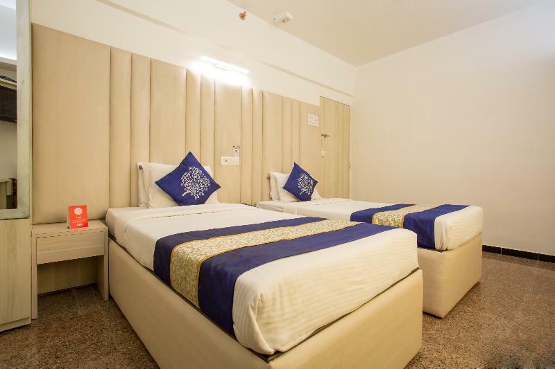 מומביי Hotel Samraj מראה חיצוני תמונה